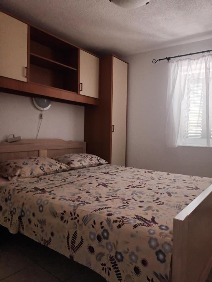 Volat Apartments Betina  Eksteriør bilde