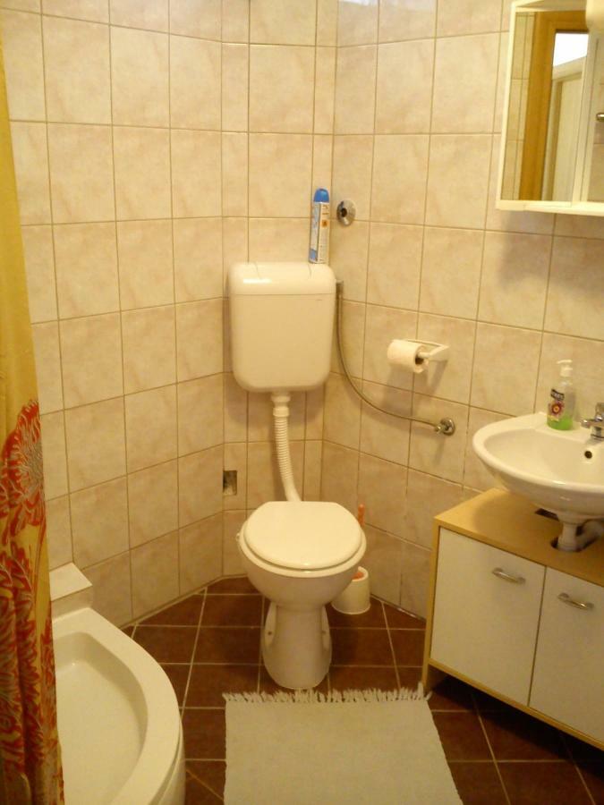 Volat Apartments Betina  Eksteriør bilde